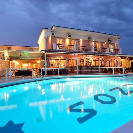 Maltezos Hotel 고우비아 외부 사진